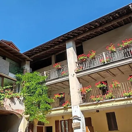 Lägenhet Nella Corte Dell'oste